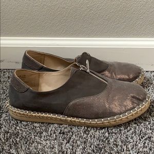 Yellow box sparkly shoes